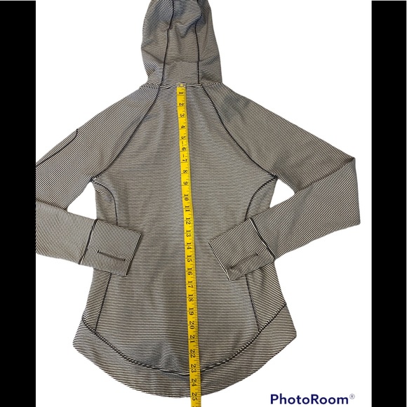 Althleta Heavenly Hail Pullover 1/2 Zip Hoodie Sweater Size XS - Picture 9 of 11